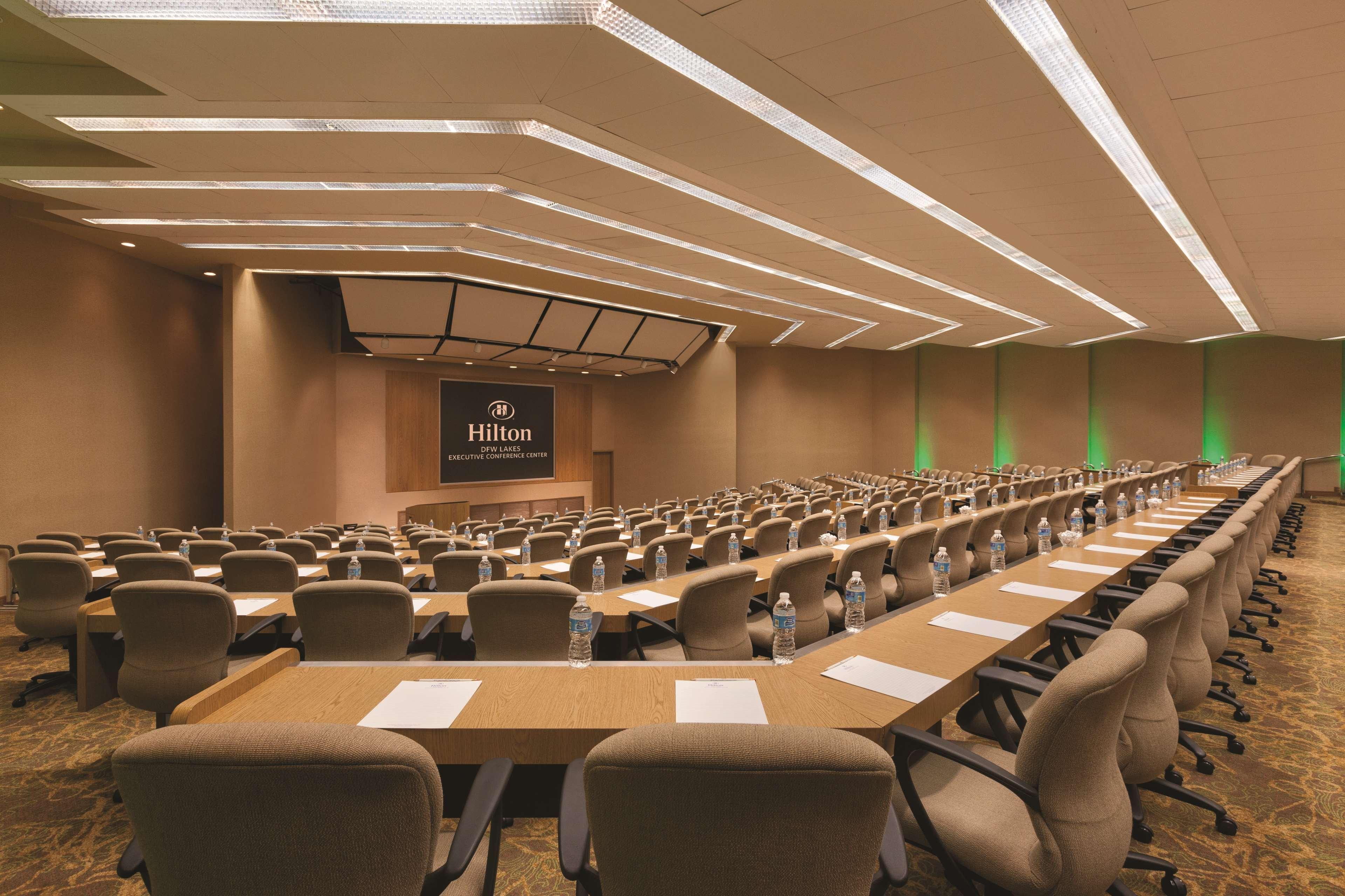 Hilton Dfw Lakes Executive Conference Center Grapevine Exterior photo