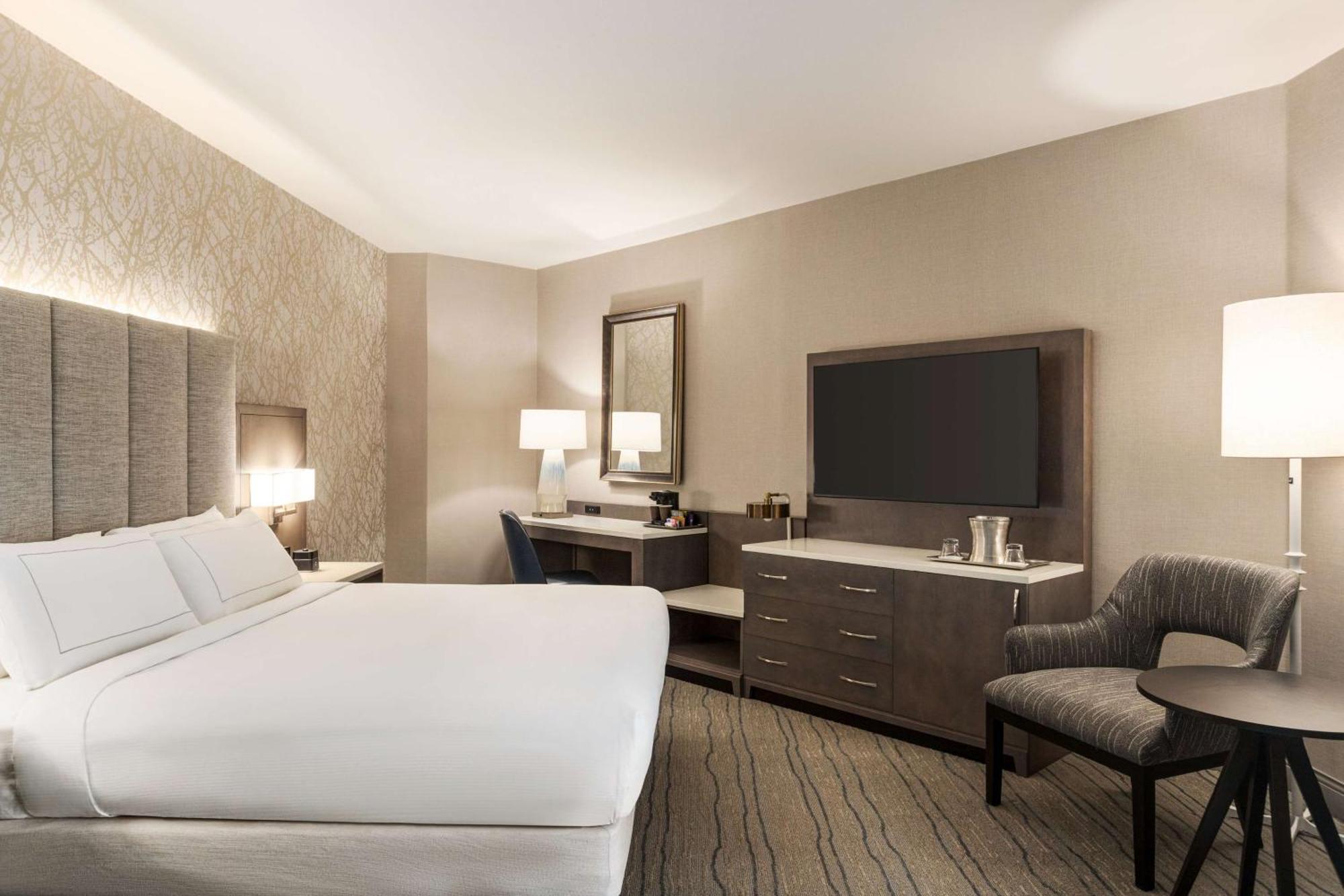 Hilton Dfw Lakes Executive Conference Center Grapevine Exterior photo