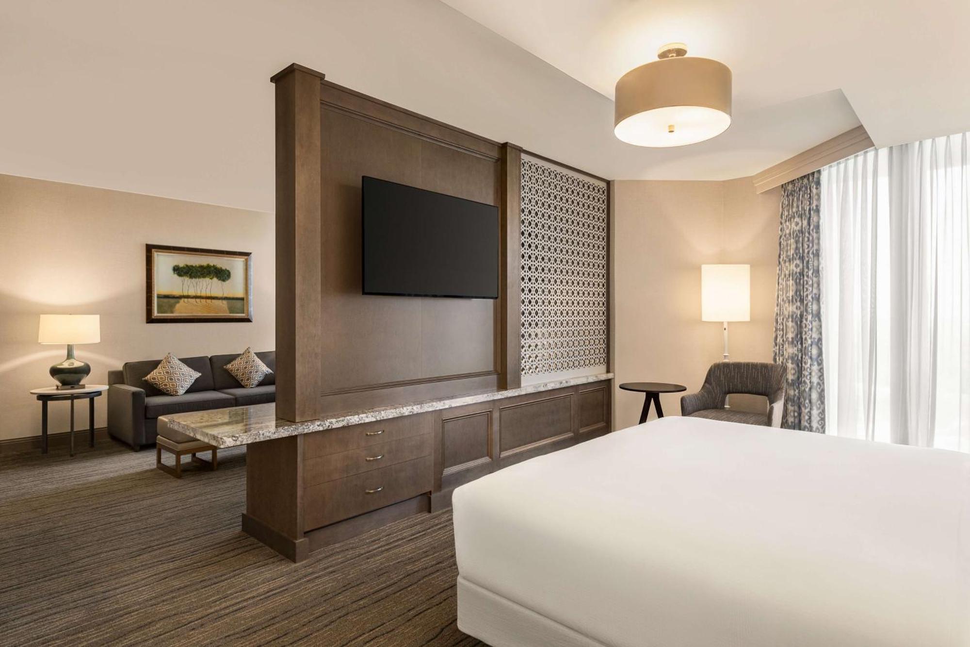 Hilton Dfw Lakes Executive Conference Center Grapevine Exterior photo