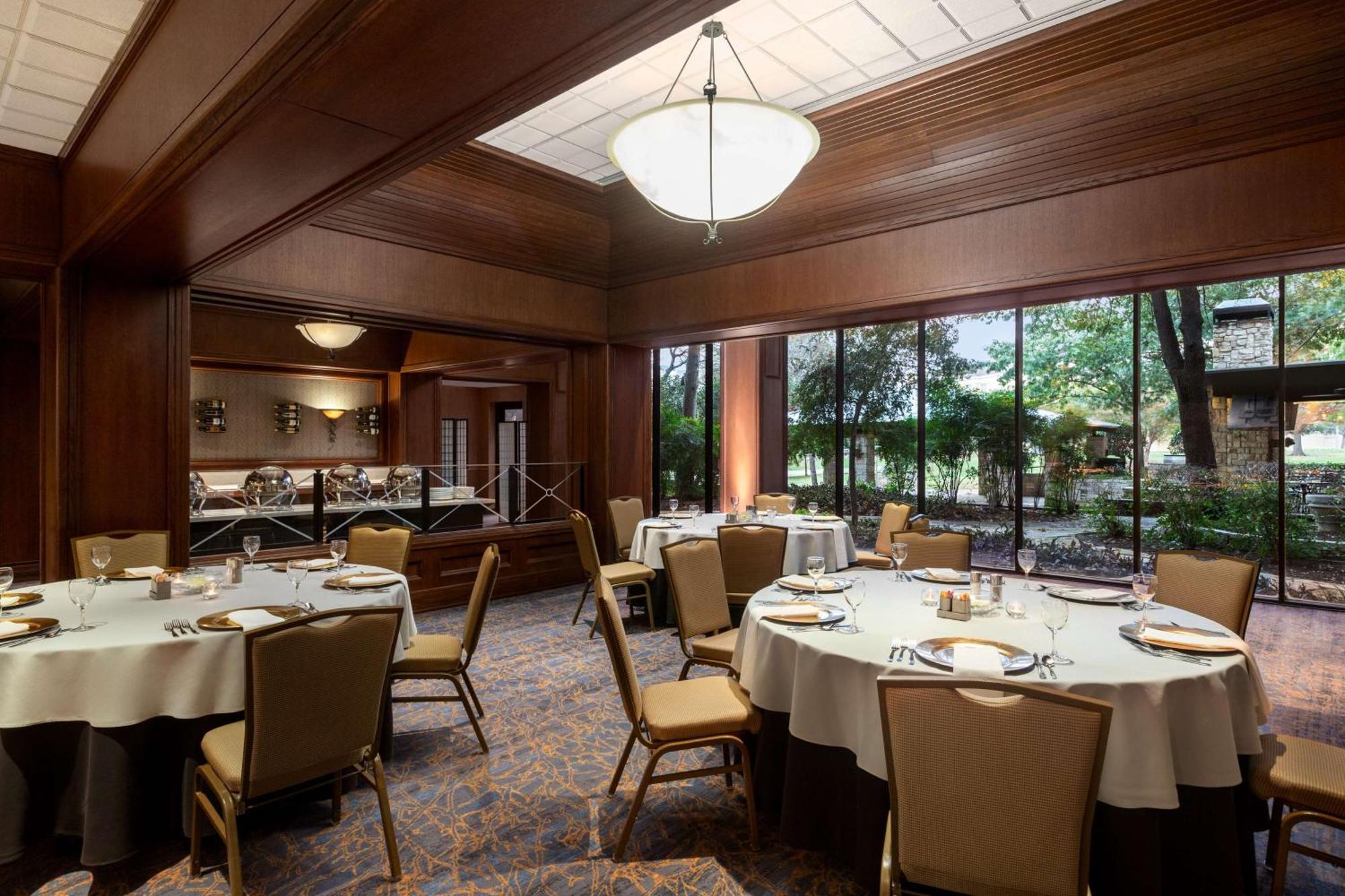 Hilton Dfw Lakes Executive Conference Center Grapevine Exterior photo