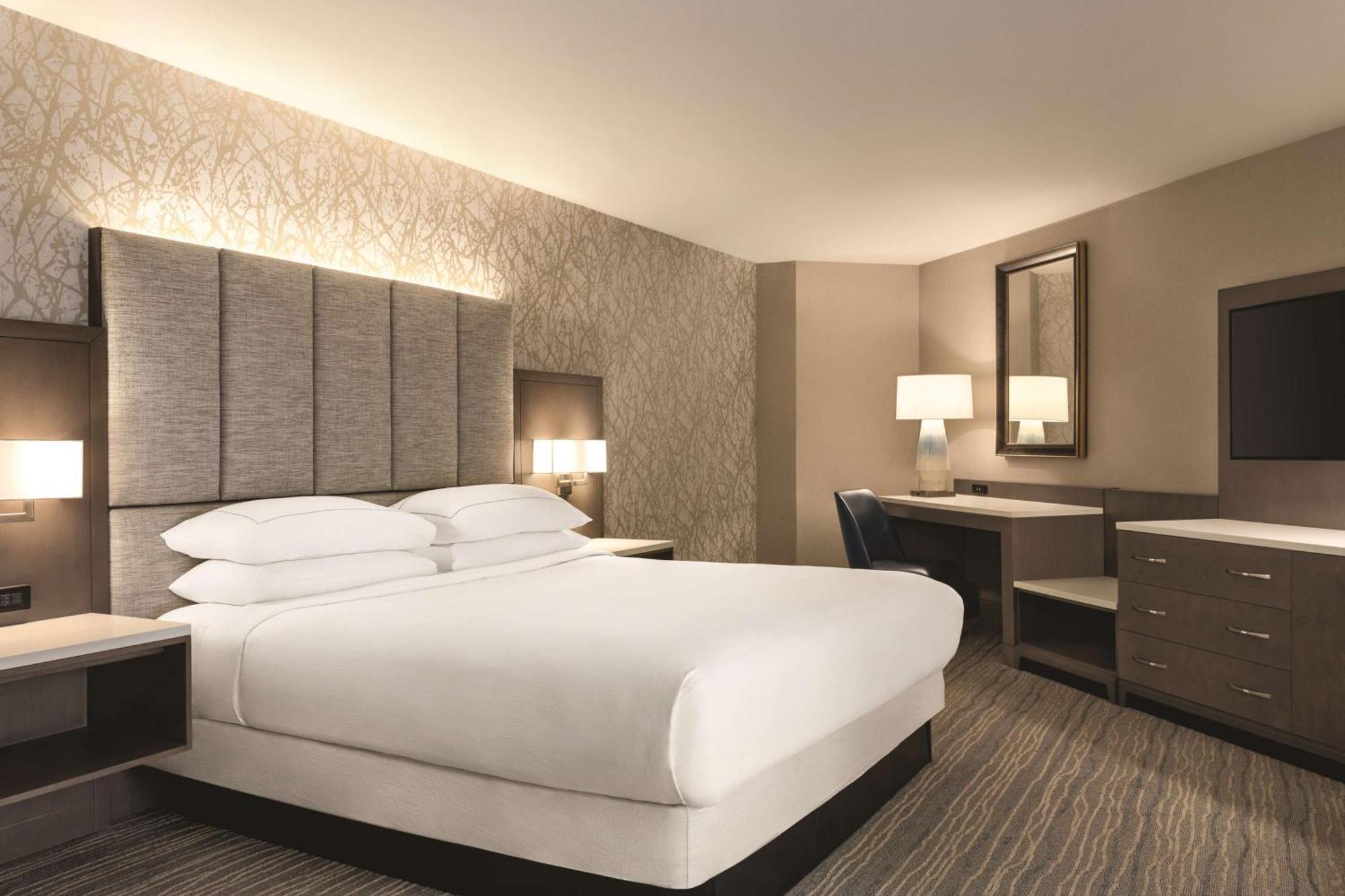 Hilton Dfw Lakes Executive Conference Center Grapevine Exterior photo