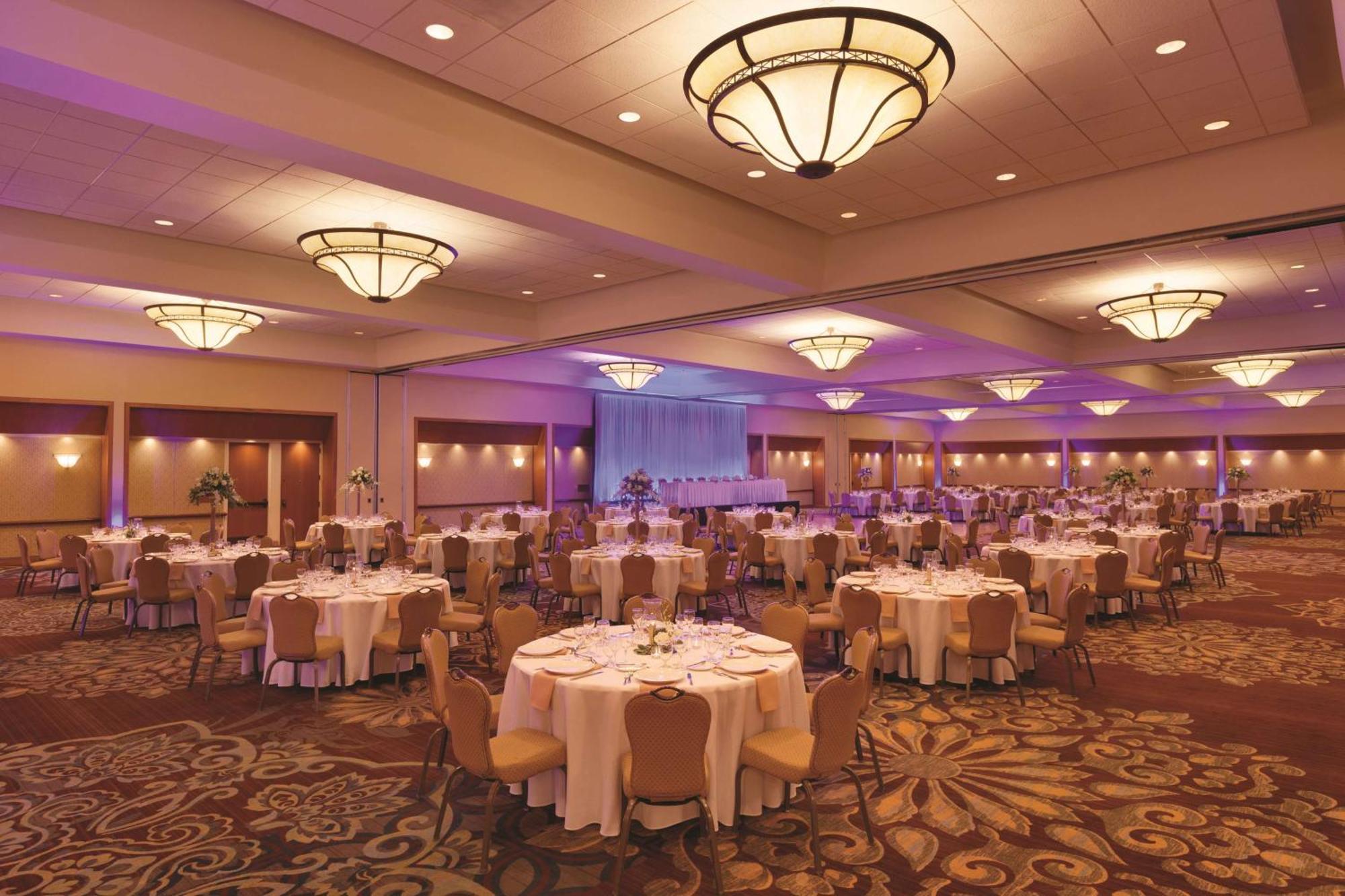 Hilton Dfw Lakes Executive Conference Center Grapevine Exterior photo