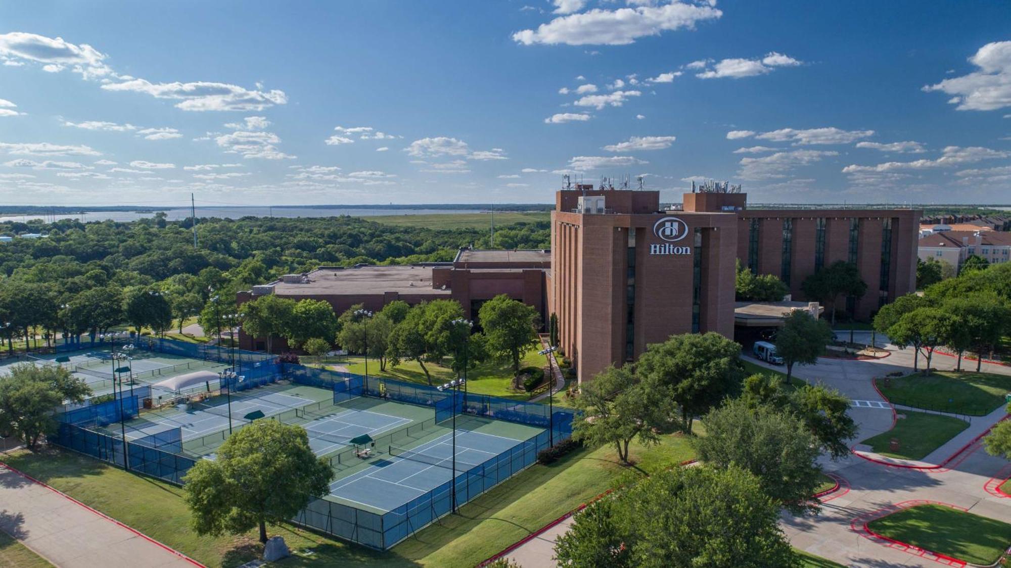 Hilton Dfw Lakes Executive Conference Center Grapevine Exterior photo